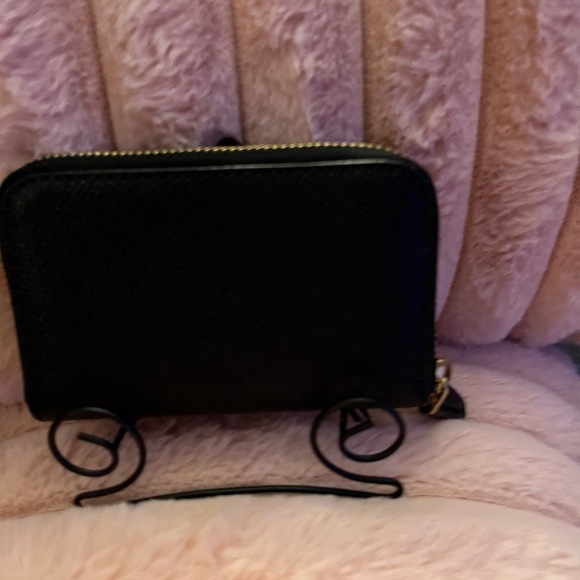 Coach Black Textured Leather small card case with Gold
4 1/2” x 3” x 1/2” - Picture 2 of 9